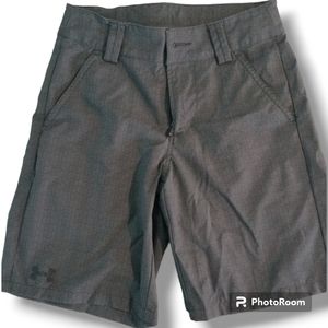 Boys Under Armour shorts Sz Sm